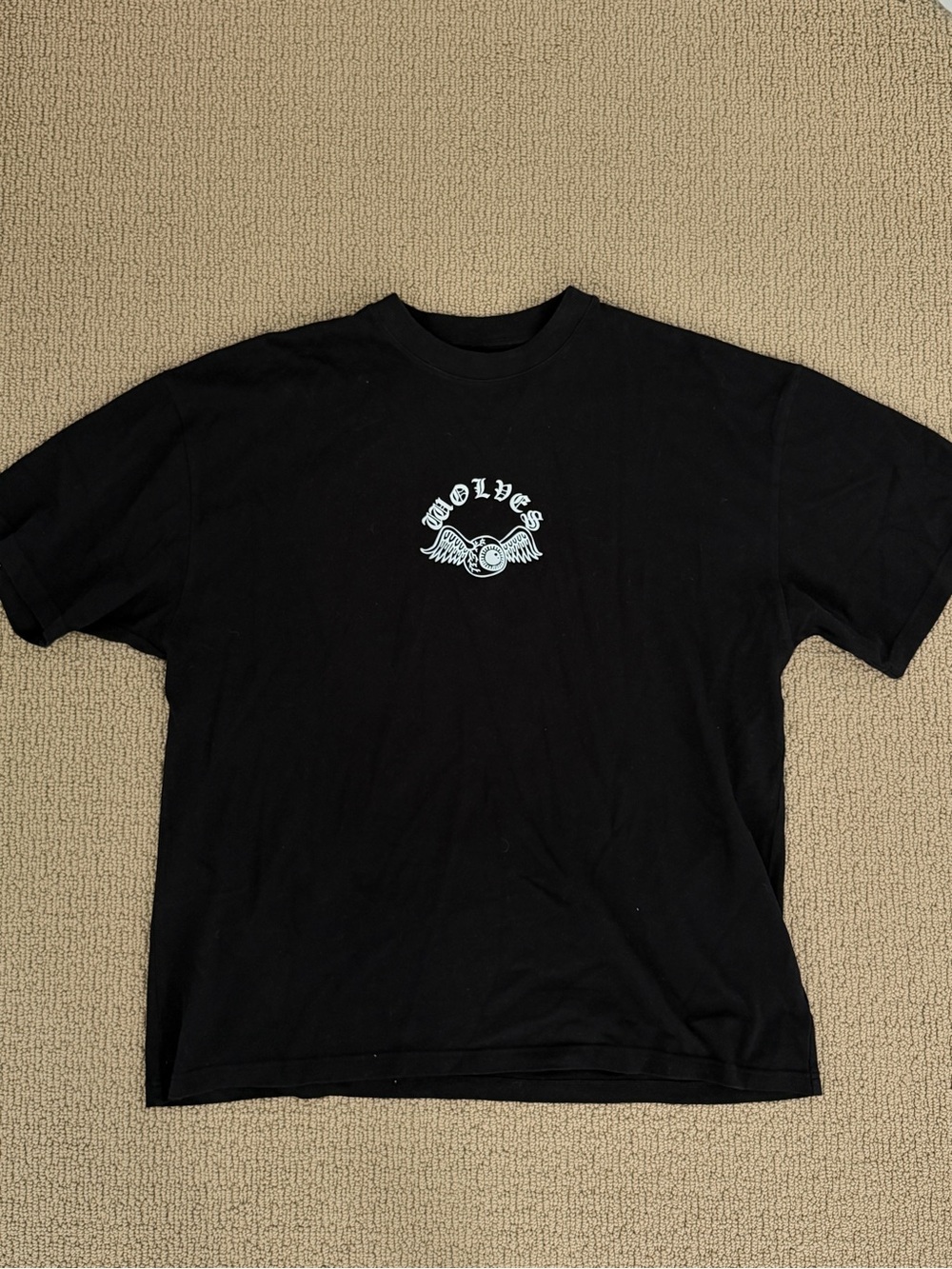 Darc Sport x Von Dutch Black T-Shirt with White Gothic Logo Print - Picture 2 of 2